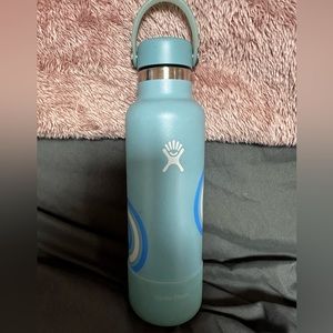 21 oz blue hydro flask